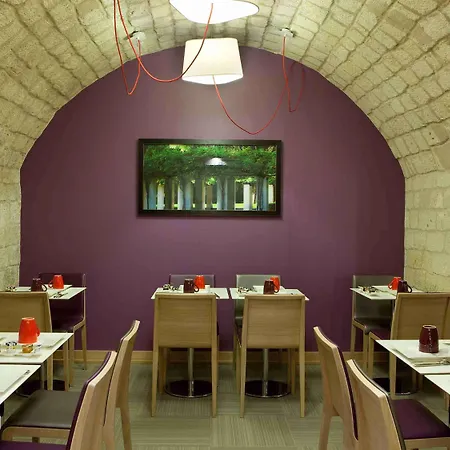 Mercure Notre Dame Saint Germain Des Pres מלון 4*