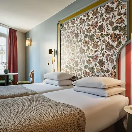 فندق مركيور نوتردام سان جرمان دي بري 4*