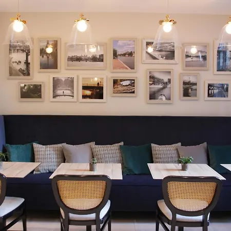 Mercure Notre Dame Saint Germain Des Pres מלון