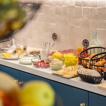 Hotel Mercure Notre Dame Saint Germain Des Pres 4*
