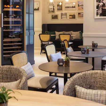Mercure Notre Dame Saint Germain Des Prés 4*