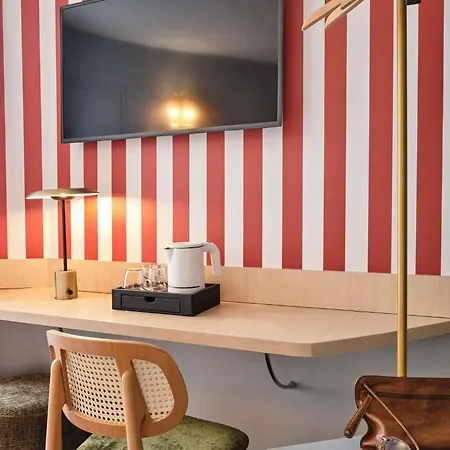 Mercure Notre Dame Saint Germain Des Pres Otel Paris