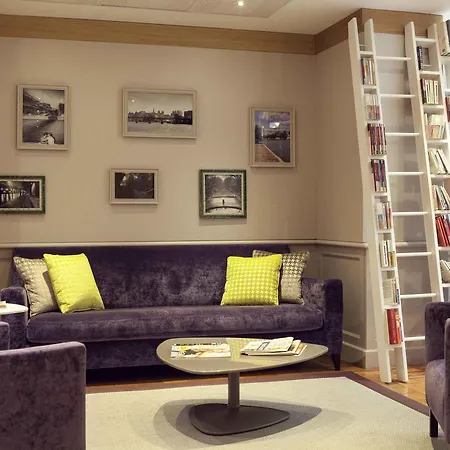 Mercure Notre Dame Saint Germain Des Pres Szálloda 4*