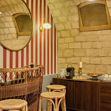 מלון Mercure Notre Dame Saint Germain Des Pres