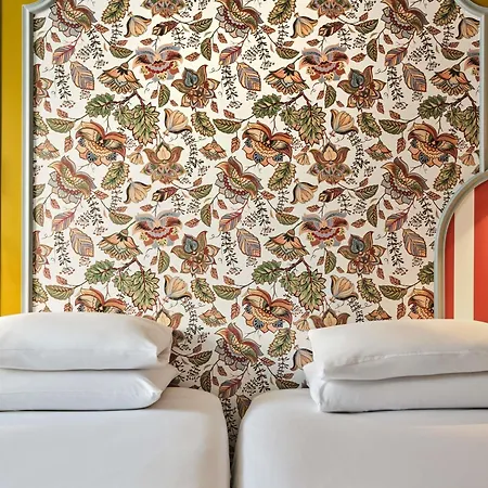 Mercure Notre Dame Saint Germain Des Prés 4*