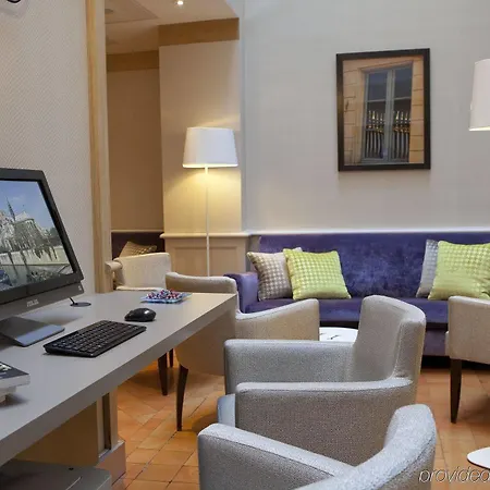 Mercure Notre Dame Saint Germain Des Pres باريس