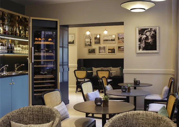 Hotel Mercure Notre Dame Saint Germain Des Pres Paris