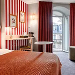 Mercure Notre Dame Saint Germain Des Prés Paris