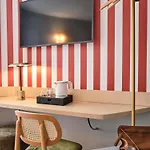Mercure Notre Dame Saint Germain Des Prés 4*